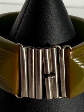 Vintage Bakelite and Metal Bracelet